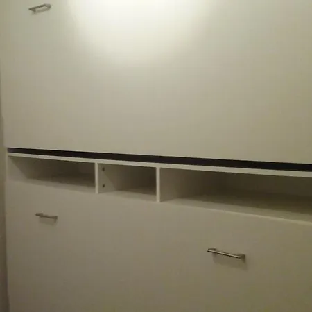 Апартаменты Lilyta Де-Хаан