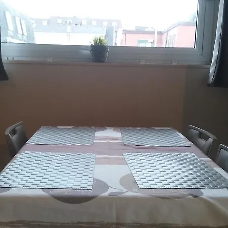 Lilyta Де-Хаан