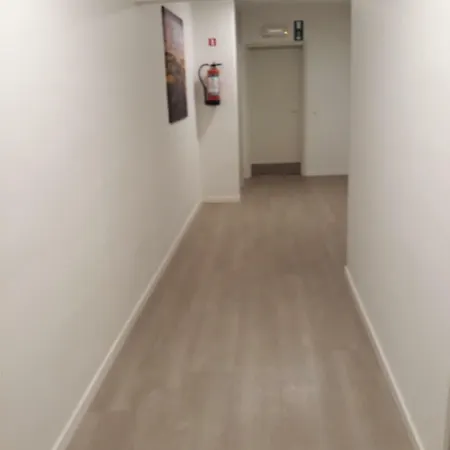 Апартаменты Lilyta Де-Хаан